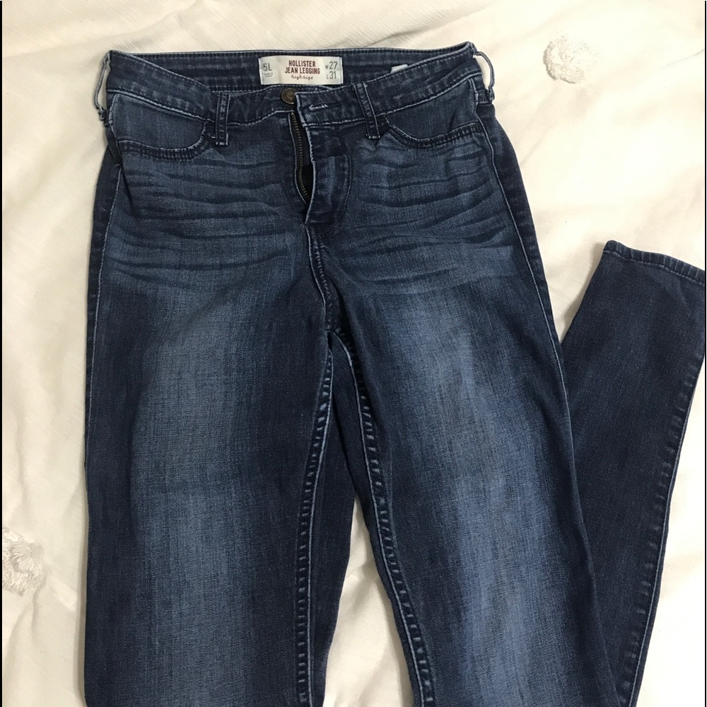 Hollister skinny jeans